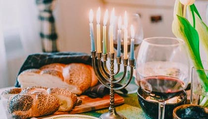 -中国女足在比赛中展现出高超球技，中国女足足球